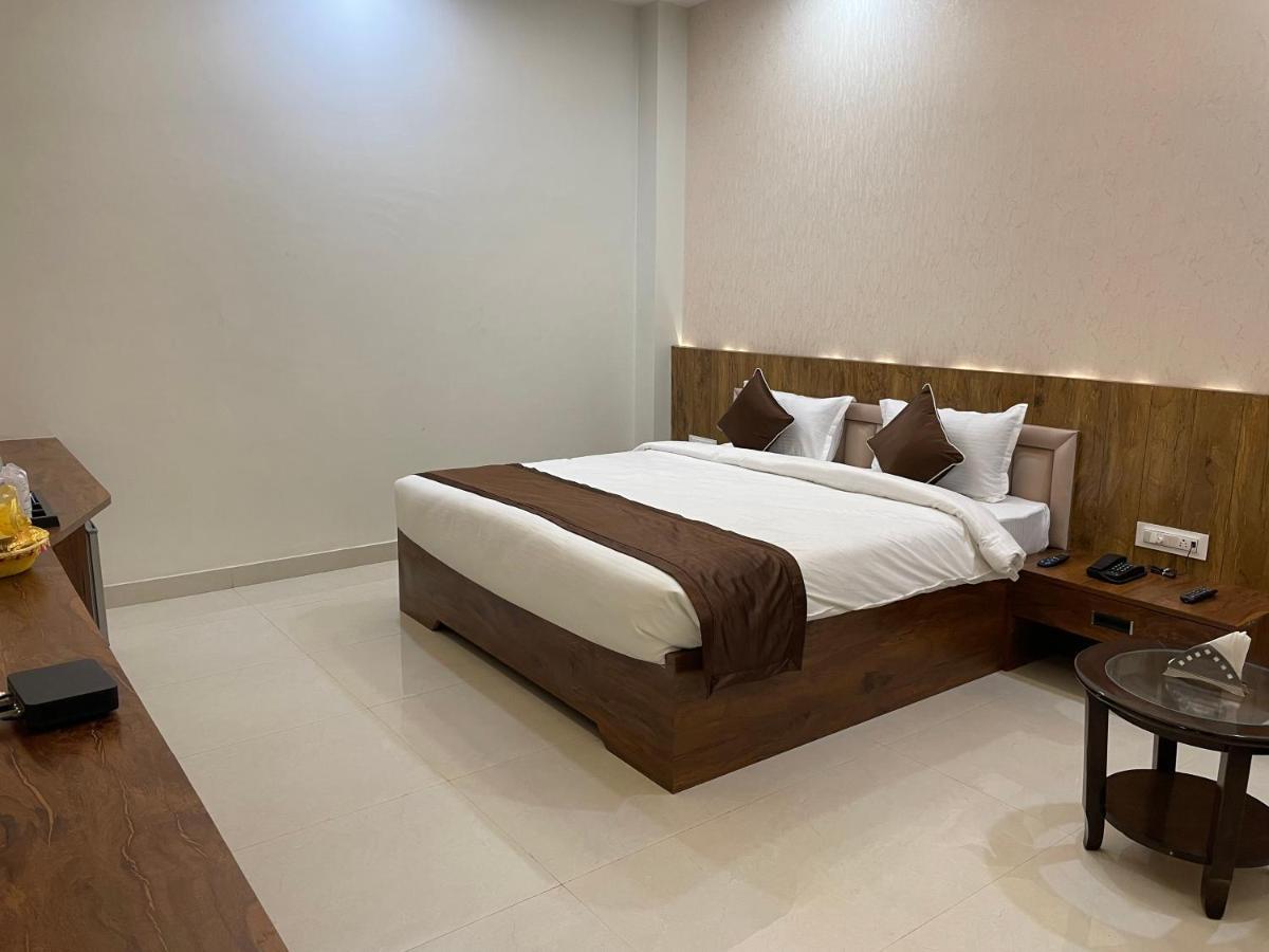 Hotel Maheshwari Jalsa Kota  Esterno foto